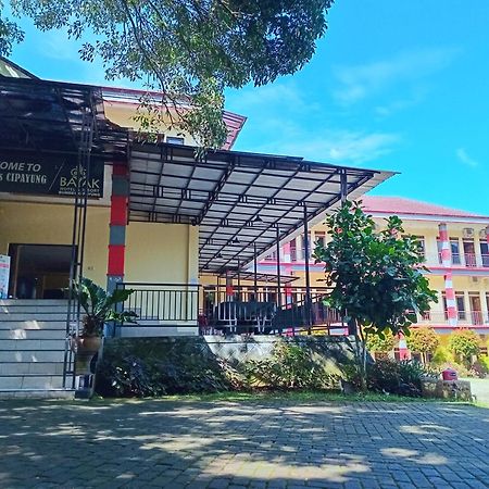 Bayak Hotel Bumdes Cipayung & Resort Ciguntur Екстер'єр фото